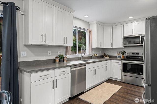 20910 111th Street Ct E, Bonney Lake, WA 98391