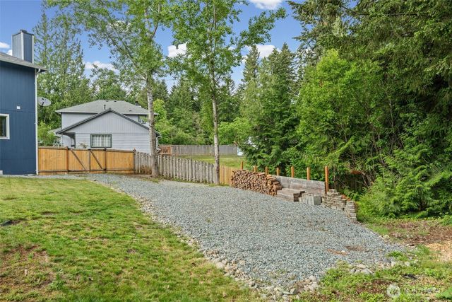 20910 111th Street Ct E, Bonney Lake, WA 98391