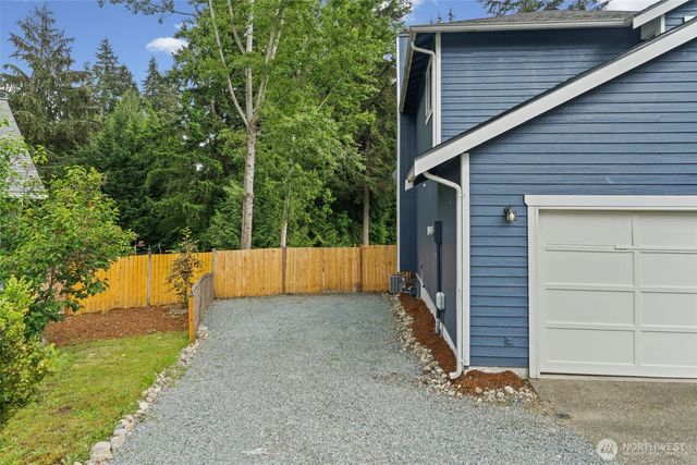 20910 111th Street Ct E, Bonney Lake, WA 98391
