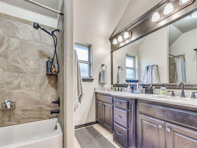 9112 SW 36th Street, Mustang, OK 73179