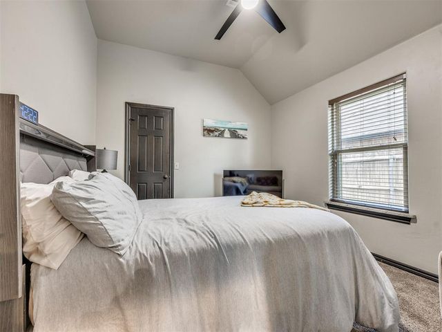 9112 SW 36th Street, Mustang, OK 73179