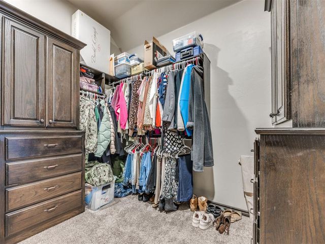 9112 SW 36th Street, Mustang, OK 73179