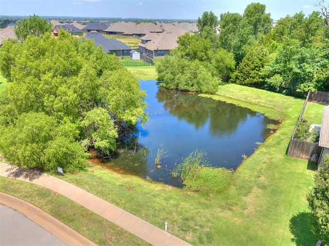 9112 SW 36th Street, Mustang, OK 73179