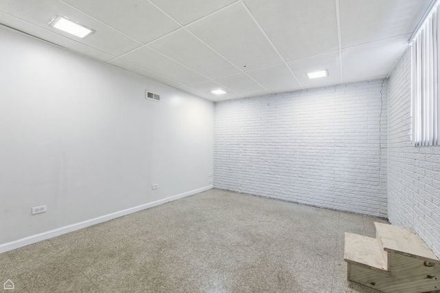 250 E Maple Drive, Glenwood, IL 60425