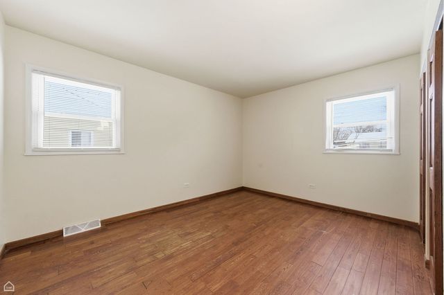 250 E Maple Drive, Glenwood, IL 60425