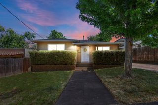 1545 Olive Avenue, Redding, CA 96001