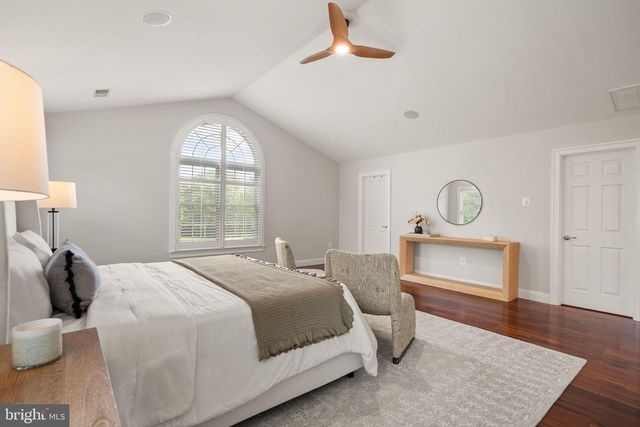 11489 POTOMAC HEIGHTS LN, Lovettsville, VA 20180