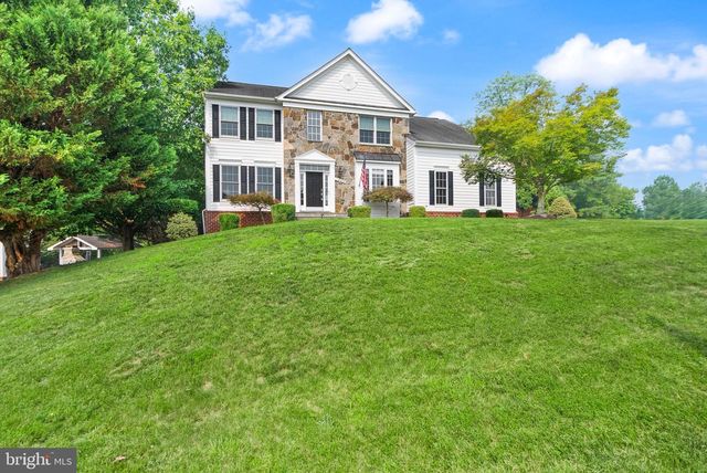 11489 POTOMAC HEIGHTS LN, Lovettsville, VA 20180
