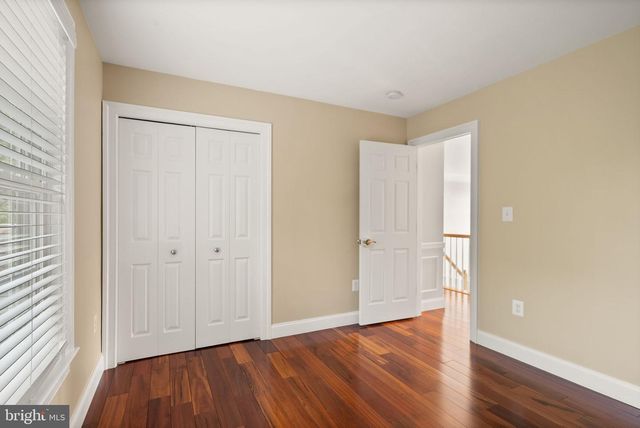 11489 POTOMAC HEIGHTS LN, Lovettsville, VA 20180