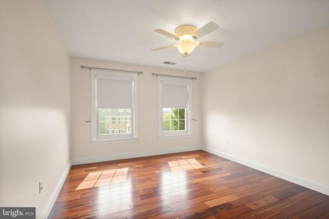 11489 POTOMAC HEIGHTS LN, Lovettsville, VA 20180
