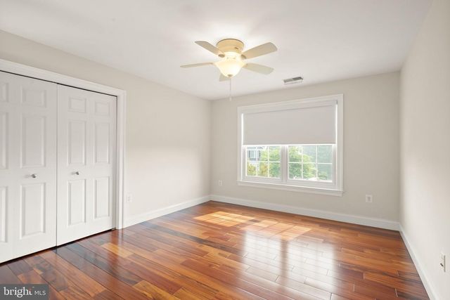 11489 POTOMAC HEIGHTS LN, Lovettsville, VA 20180