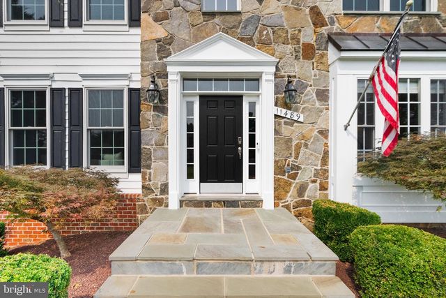 11489 POTOMAC HEIGHTS LN, Lovettsville, VA 20180