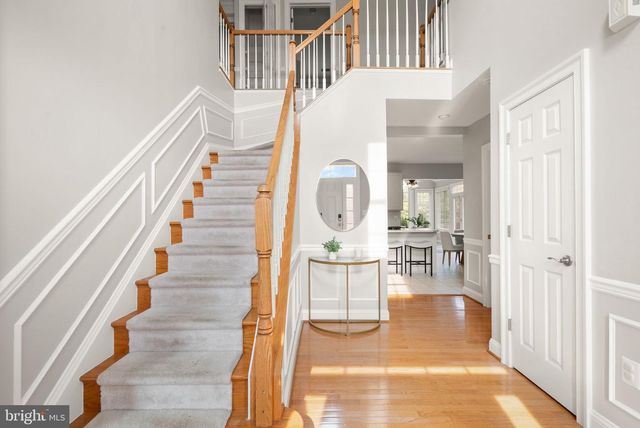 11489 POTOMAC HEIGHTS LN, Lovettsville, VA 20180