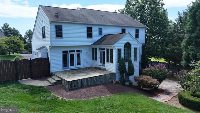 11489 POTOMAC HEIGHTS LN, Lovettsville, VA 20180