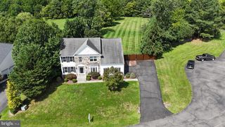 11489 POTOMAC HEIGHTS LN, Lovettsville, VA 20180