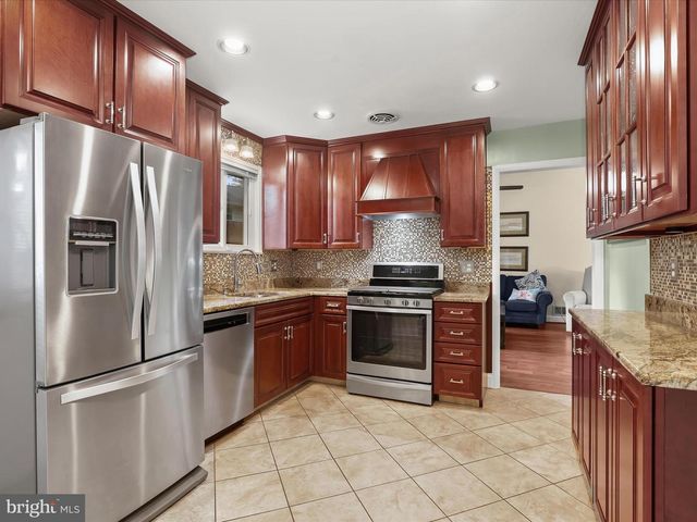 8407 STEVENSON RD, Baltimore, MD 21208