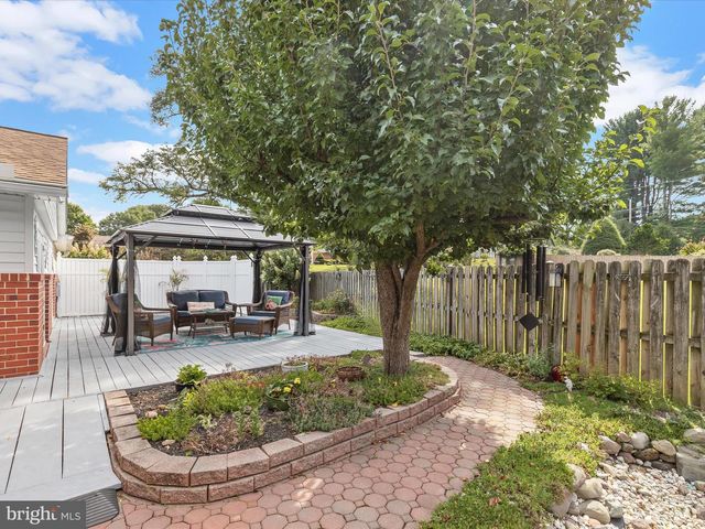 8407 STEVENSON RD, Baltimore, MD 21208