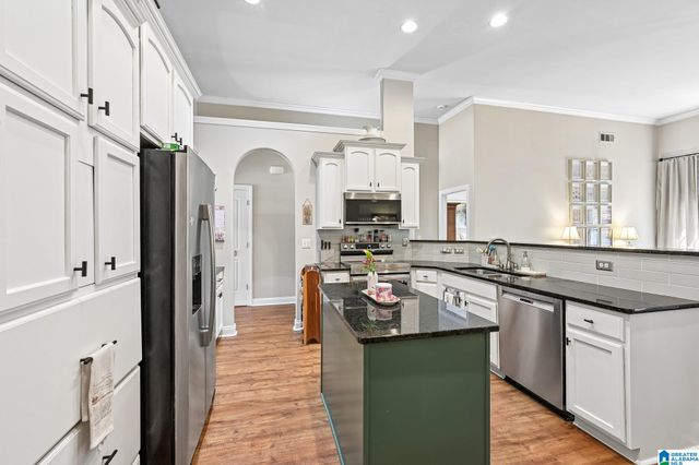 1166 BRISTOL WAY, Birmingham, AL 35242
