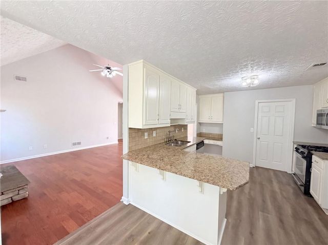 1396 Bramlett Forest Court, Lawrenceville, GA 30045