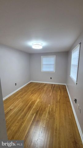 7008 BERKSHIRE DR, Temple Hills, MD 20748