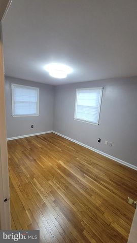 7008 BERKSHIRE DR, Temple Hills, MD 20748