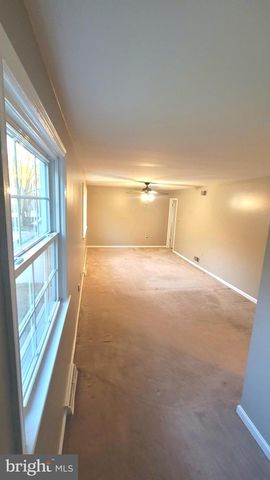 7008 BERKSHIRE DR, Temple Hills, MD 20748