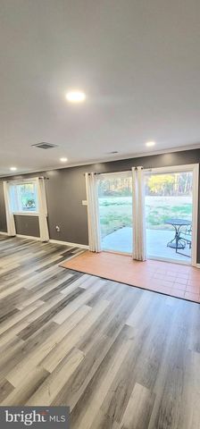 7008 BERKSHIRE DR, Temple Hills, MD 20748