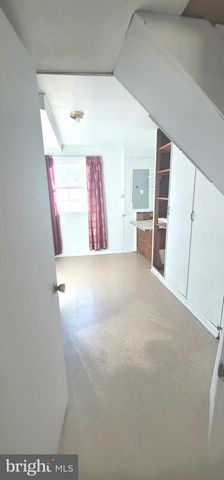 7008 BERKSHIRE DR, Temple Hills, MD 20748