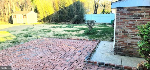 7008 BERKSHIRE DR, Temple Hills, MD 20748