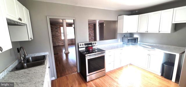 7008 BERKSHIRE DR, Temple Hills, MD 20748