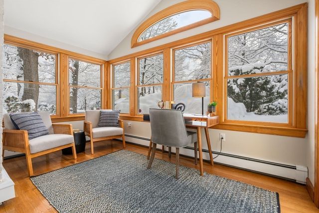 70 Craftsland Rd, Brookline, MA 02467