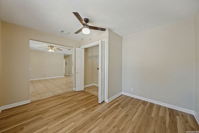 7334 GLEN BRK, San Antonio, TX 78239