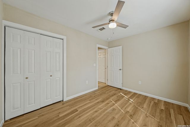 7334 GLEN BRK, San Antonio, TX 78239