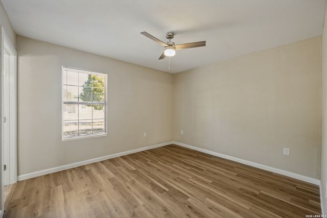 7334 GLEN BRK, San Antonio, TX 78239