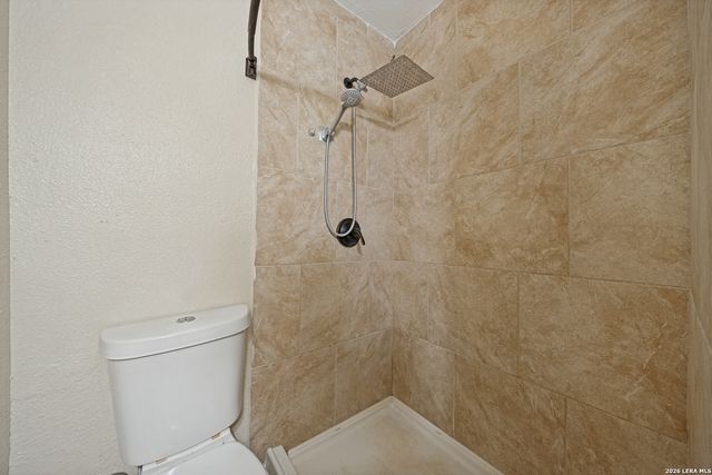 7334 GLEN BRK, San Antonio, TX 78239