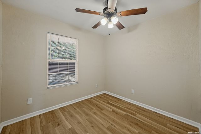 7334 GLEN BRK, San Antonio, TX 78239