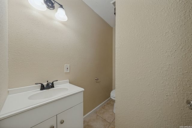 7334 GLEN BRK, San Antonio, TX 78239
