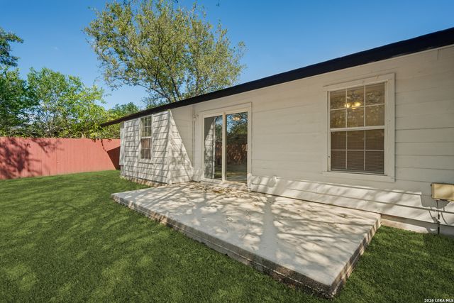 7334 GLEN BRK, San Antonio, TX 78239