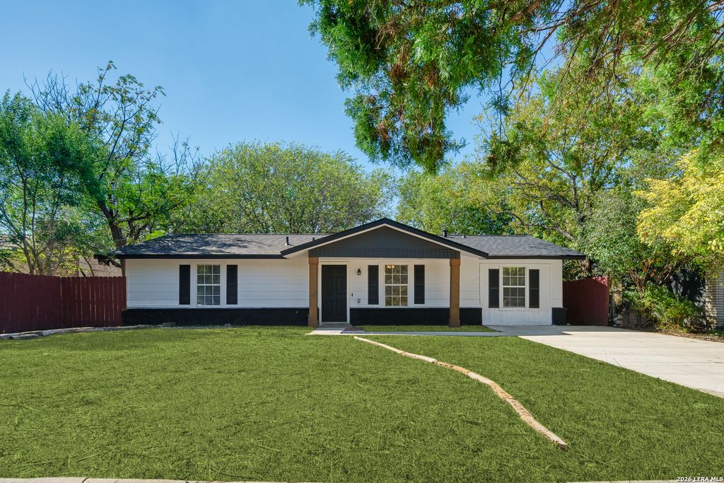 7334 GLEN BRK, San Antonio, TX 78239