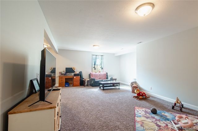 2631 Crescent Hill Drive, Corydon, IN 47112