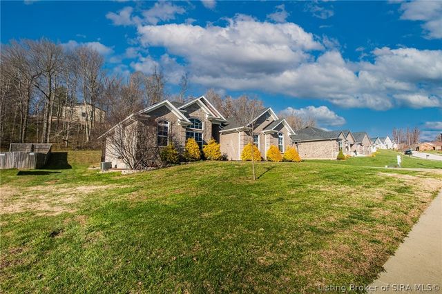 2631 Crescent Hill Drive, Corydon, IN 47112