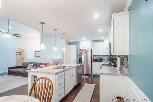 2631 Crescent Hill Drive, Corydon, IN 47112