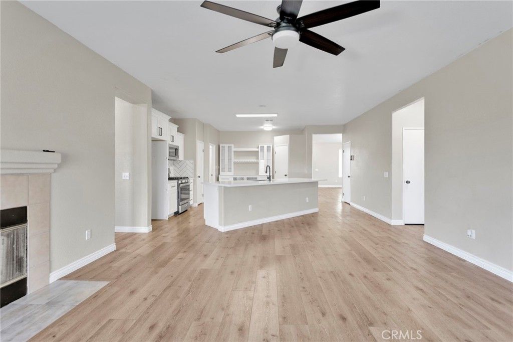 Image 16 of property listing at 13003 Marquette Court, Victorville, CA 92392
