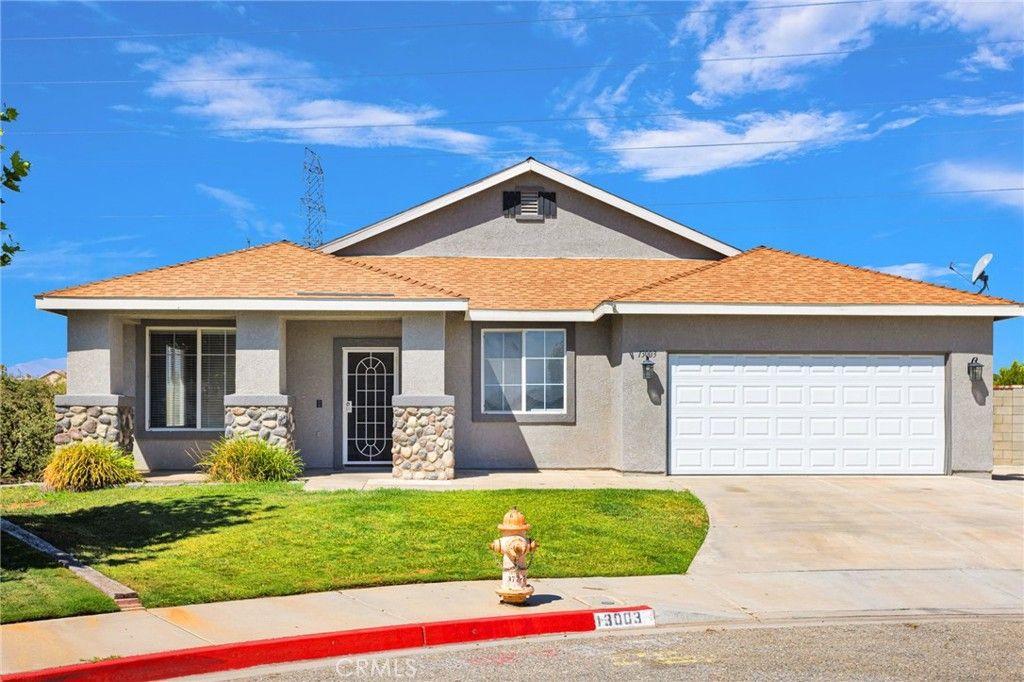 Image 2 of property listing at 13003 Marquette Court, Victorville, CA 92392