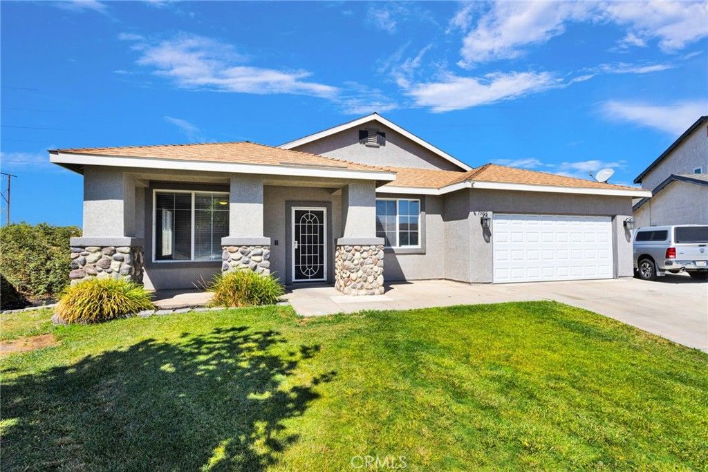 Image 3 of property listing at 13003 Marquette Court, Victorville, CA 92392