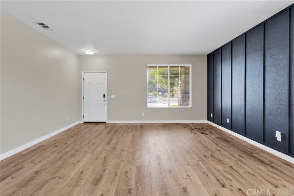 Image 6 of property listing at 13003 Marquette Court, Victorville, CA 92392