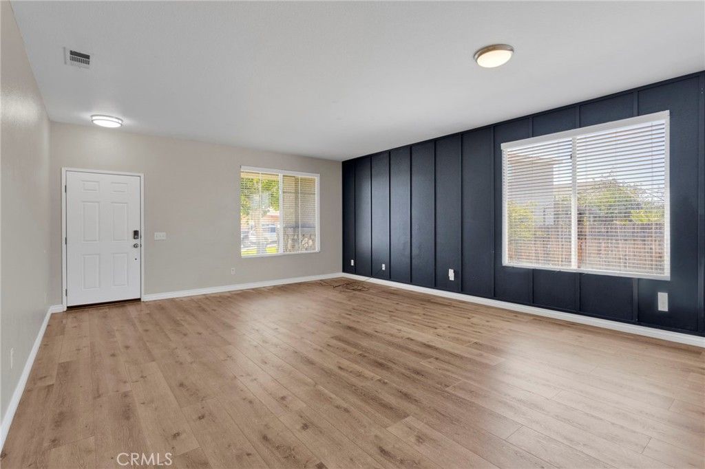 Image 7 of property listing at 13003 Marquette Court, Victorville, CA 92392