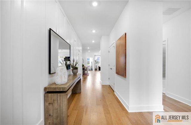 3 Wembley Court, Monroe, NJ 08831