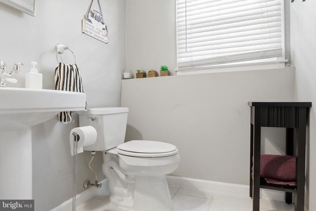 3 BETH ANN, Ewing, NJ 08638