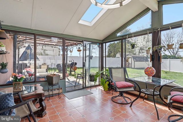 3 BETH ANN, Ewing, NJ 08638